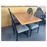 46' Dining Table w/ 4 Chairs