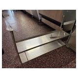 48ï¿½ Work Table Over Head Shelves