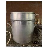2x Assorted Stainless Steel Pots