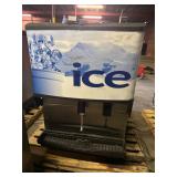 Ice & Water w/ Manitowoc Half Dice Ice Maker [TW]