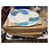 New! 2 Cases of Dinner Plates