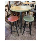 30ï¿½ High Top Table w/ 2 Stools