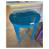 24ï¿½ Metal Table