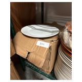 New! Case of 10' Dinner Plates