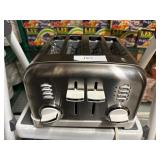 New! Cuisinart 4 Slice Toaster