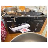 Vacuum Sealer & Bags