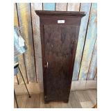 19' Wooden Cabinet