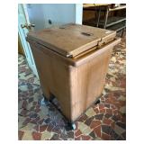 Large Cambro Rolling Ice Tote