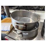 2 Large Sauce Pots