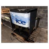 Ice & Water Dispenser w/ Manitowoc Ice Head