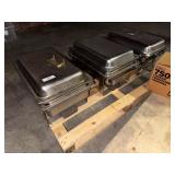 3x Chafing Dishes & Stands