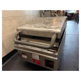 Lang CSG24 Nat Gas Clam Shell Grill