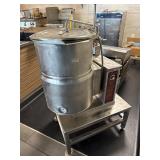 Crown EC-12TM Tilt Kettle