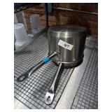 Commercial Sauce Pots
