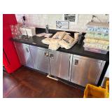 77' Drinks Station