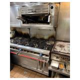 Vulcan 36' 6 Burner Range w/ Oven & Broiler