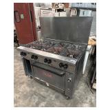 Vulcan 48ï¿½ 8 Burner Range w/ Oven