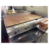 CPG 48' Nat Gas Flattop Grill
