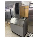 Hoshizaki Ice Machine & Bin