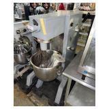 Univex 30qt Mixer w/ Bowl & Attachments [TW]
