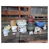 Hummel and more decor lot