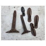 Cast iron shoe forms cobbler anvils
