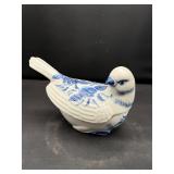 Vintage blue & white bird lidded dish
