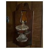 Wall hanging lantern