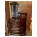 Vintage dressing dresser & mirror