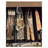 Contents of 3 kitchen drawers see photos