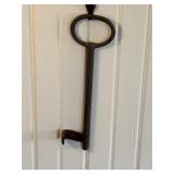Antique French ? Key