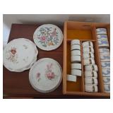Napkin rings and trivets