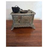 Salesman sample queen  stove