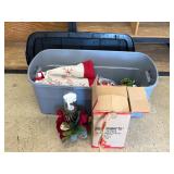 Large tote w Christmas decor