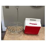 Playmate individual cooler & banana fruit bowl