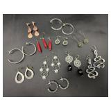 Costume jewelry earrings jewelry