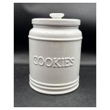 Modern cookie jar cookies