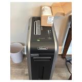 Fellowes Paper shredder 125ci & shredder bags