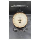 Antique Columbia 24lb Family Scale