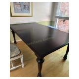Dining Table w/ Turned Legs 75ï¿½x46ï¿½