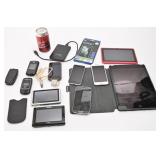 Lot électronique, téléphones cellulaires,