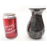 Vase mexicain, signé Dona Rosa Oaxaca