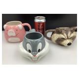 3 tasses de collection, dont Bugs Bunny