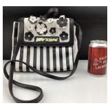 Bourse Betsey Johnson