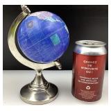 Petit globe terrestre
