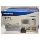 Micro-ondes Panasonic, en bonne condition