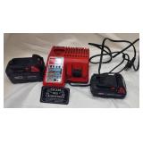 Chargeur Milwaukee et 2 batteries, 2 Ah et 5 Ah,