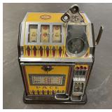 Antique Pace Bantam 25c Quarter Slot Machine