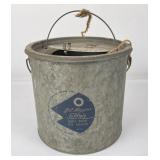Higgins Fullflote Minnow Fishing Bucket