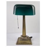 Antique Emeralite Bankers Student Lamp